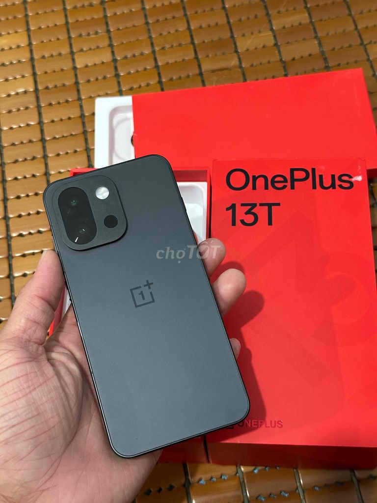 OnePlus 13T 12/256GB fullbox zin chuẩn cần bán ạ. Mua bán Điện thoại tại Thành phố Thủ Dầu Một Bình Dương được đăng bởi Hoàng hải hình 1
