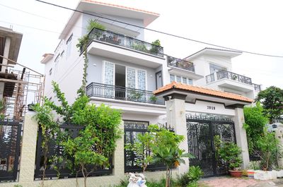 Phòng VIP (ở ghép 3 người) cách ĐH Tài chính - Marketing 800m FPT 3km