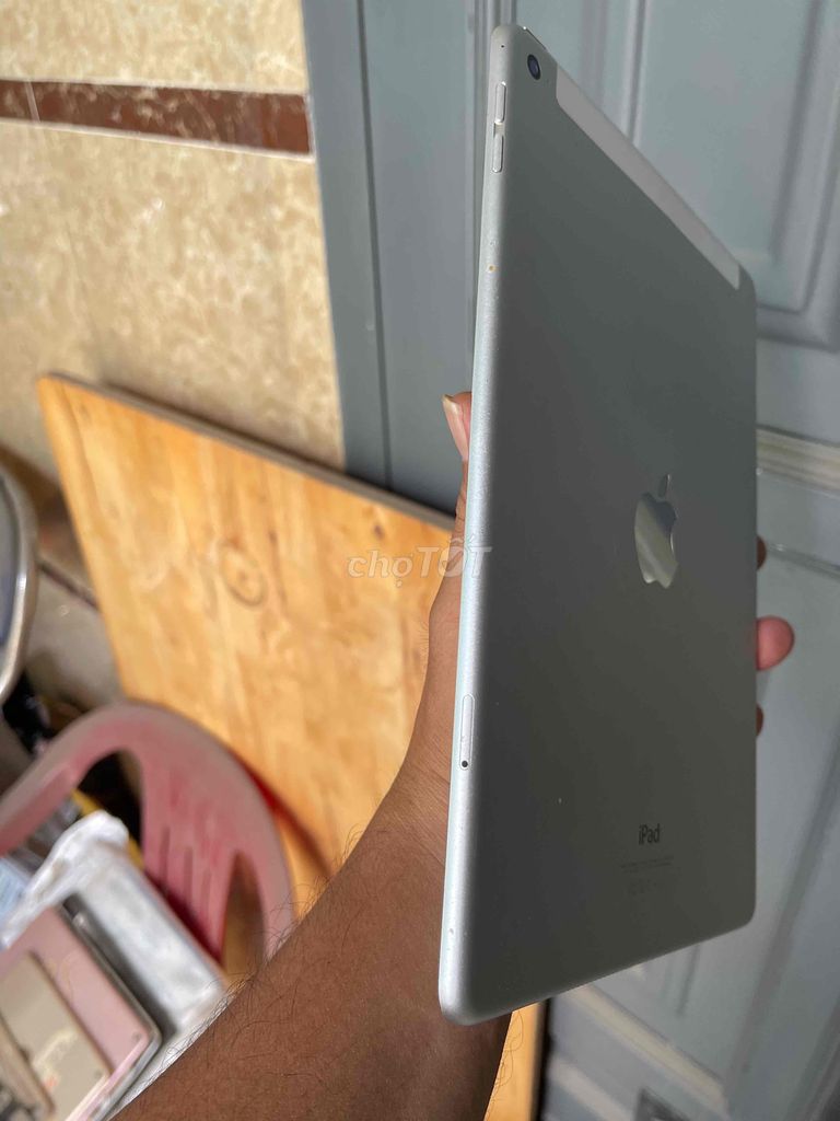 ipad air 2 bản wifi 4g 64g full vân tay. Mua bán Máy tính bảng tại Thành phố Dĩ An Bình Dương được đăng bởi phương hình 4
