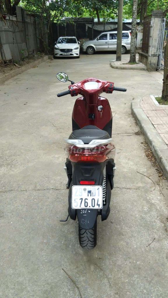 Xe máy điện VinFast Feliz Đỏ. Mua bán Xe điện tại Quận Hai Bà Trưng Hà Nội được đăng bởi Bán xe điện  hình 5