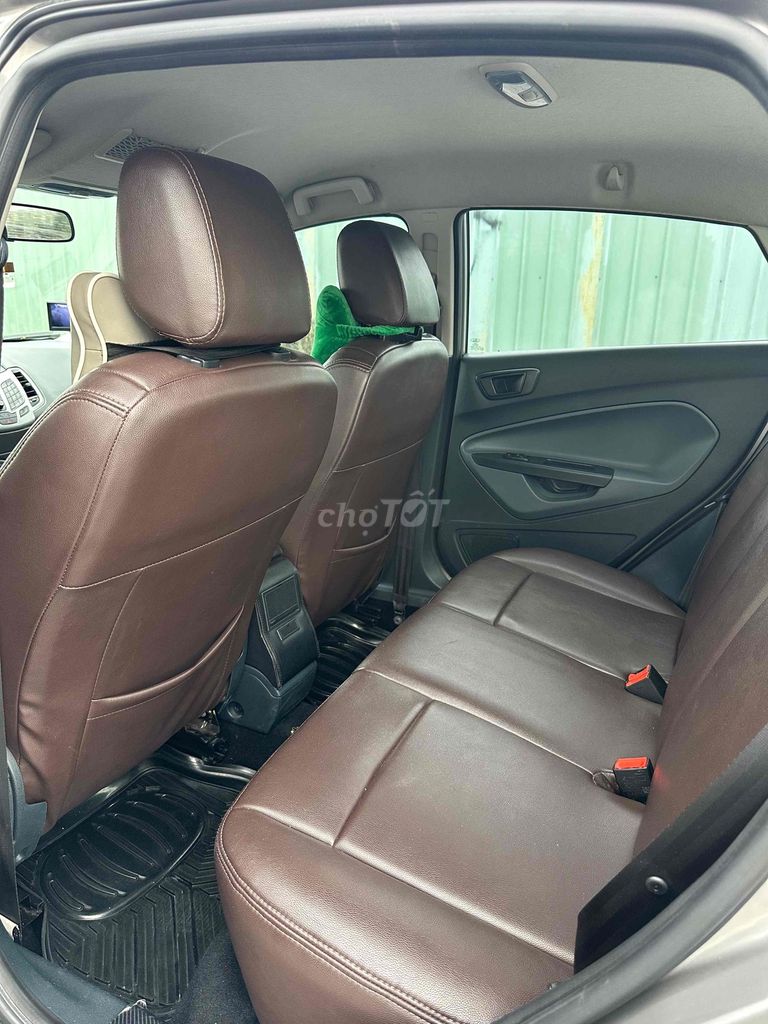 Ford Fiesta 2013 1.6 AT xe cực mới rin 100%. Mua bán Ô tô tại Quận 12 Tp Hồ Chí Minh được đăng bởi tuan minh hình 10