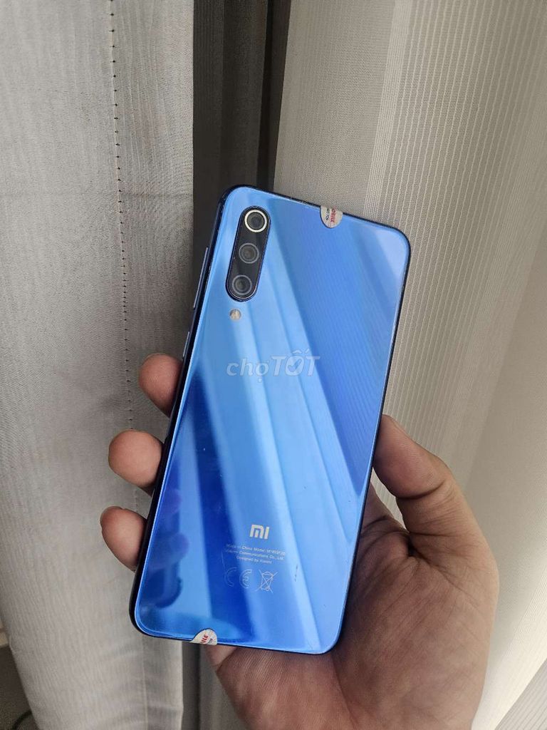 Xiaomi Mi 9SE 64GB Xanh. Mua bán Điện thoại tại Quận 8 Tp Hồ Chí Minh được đăng bởi Phan Minh Tân hình 1