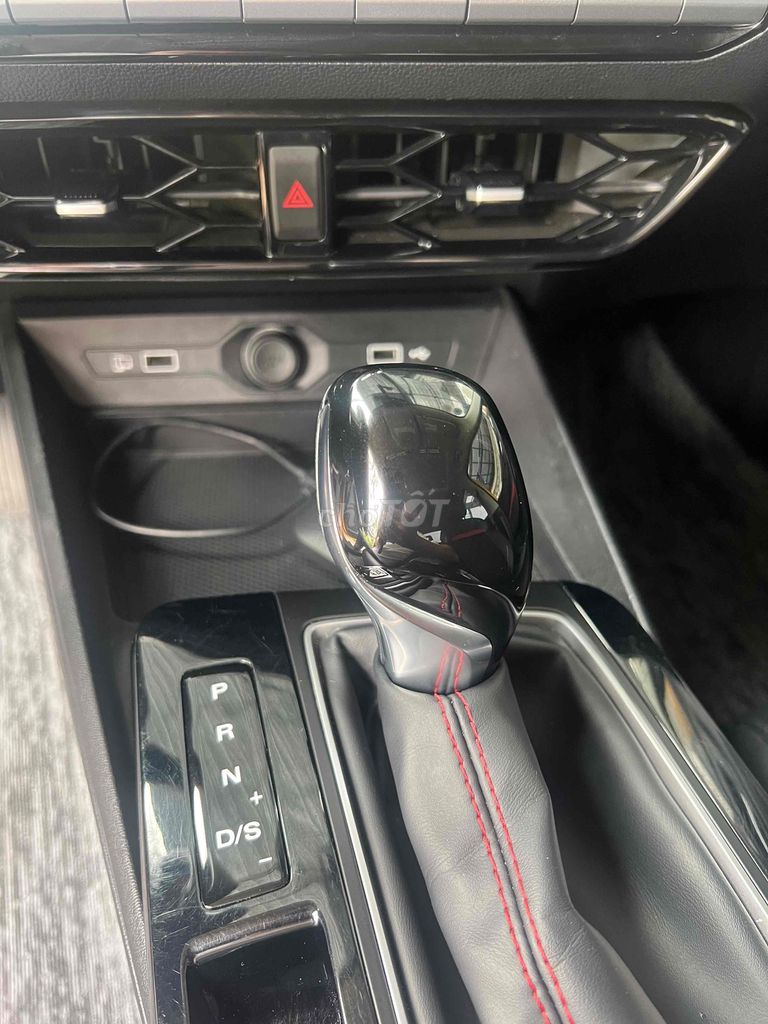 MG5 LUXURY 2024 1.5L Siêu Lướt 20.000km. Mua bán Ô tô tại Quận Bình Tân Tp Hồ Chí Minh được đăng bởi Thanh Nhã Xe Lướt Sài Gòn hình 5