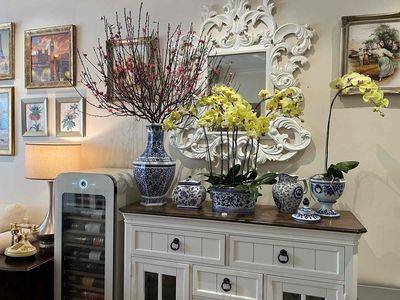 Tủ kệ trang trí. Mua bán Tủ, kệ gia đình tại Quận Bình Thạnh Tp Hồ Chí Minh được đăng bởi Tran Khuong Nhi