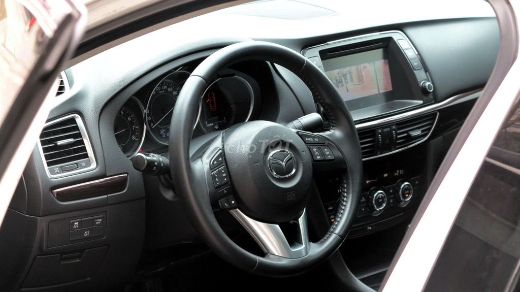 Mazda 6 2015 2.5 AT - 170000 km. Mua bán Ô tô tại Quận Cầu Giấy Hà Nội được đăng bởi Tuyen hình 3