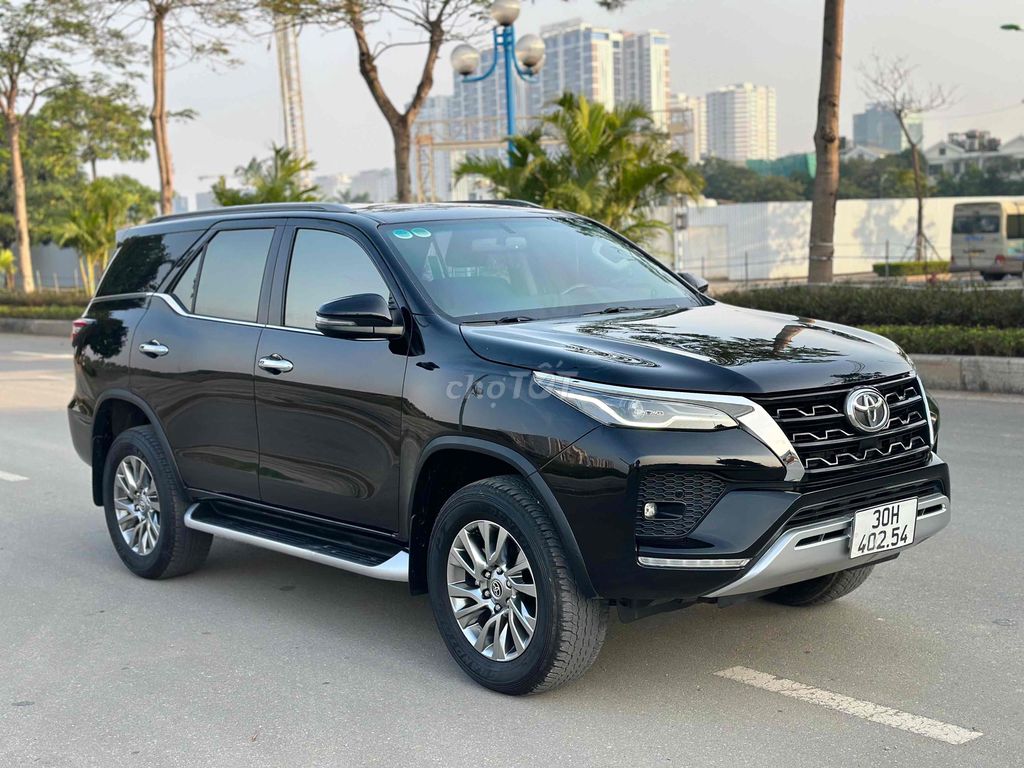Toyota Fortuner 2021 2.7V 4x4 2 Cầu Máy Xăng Nhập. Mua bán Ô tô tại Quận Cầu Giấy Hà Nội được đăng bởi Vũ Kiên hình 3