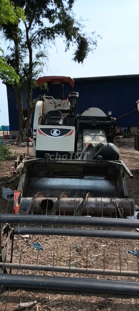 Xe cắt kubota 105x