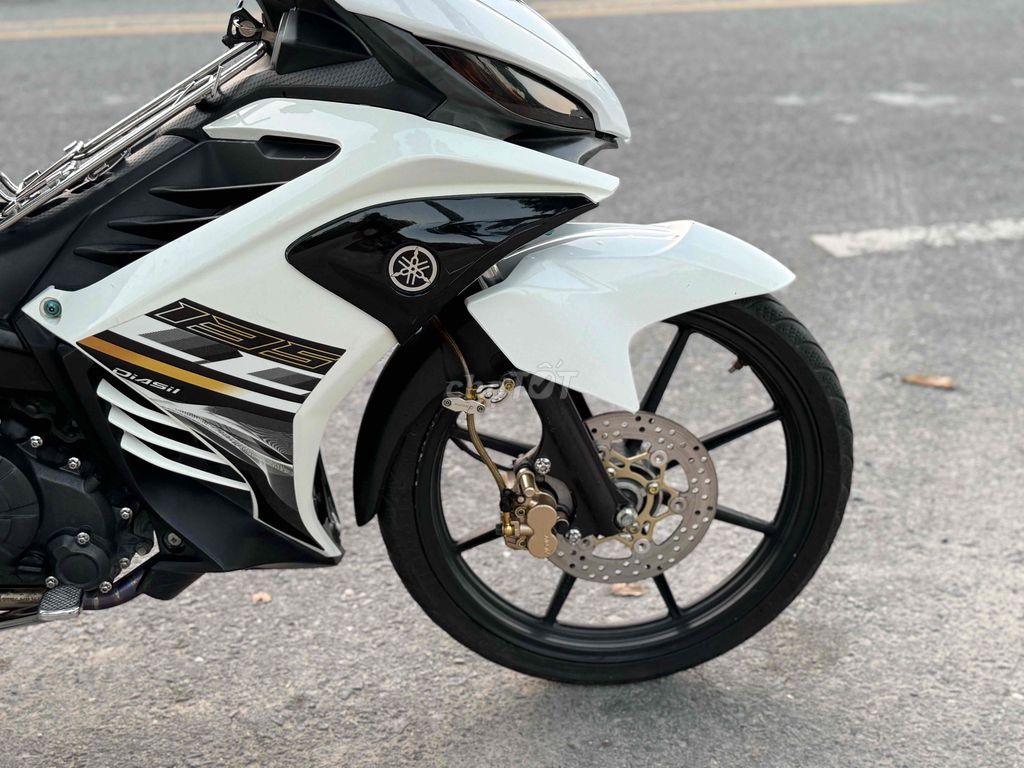 Exx135 bs đẹp. up LC  009.09. Mua bán Xe máy tại Thành phố Thủ Dầu Một Bình Dương được đăng bởi hien pham hình 6