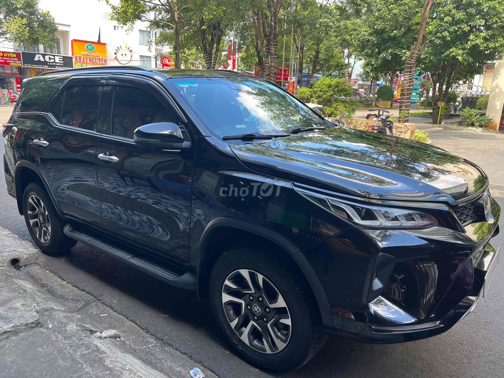 Toyota Fortuner 2023 - 57000 km