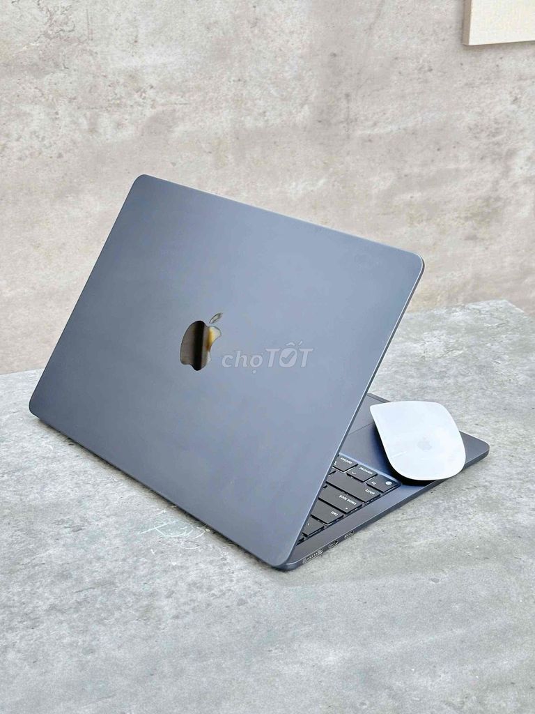 Apple MacBook Air M2 16GB/256GB Midnight 98-99%. Mua bán Laptop tại Quận Thanh Khê Đà Nẵng được đăng bởi Nguyễn Văn Tâm hình 1