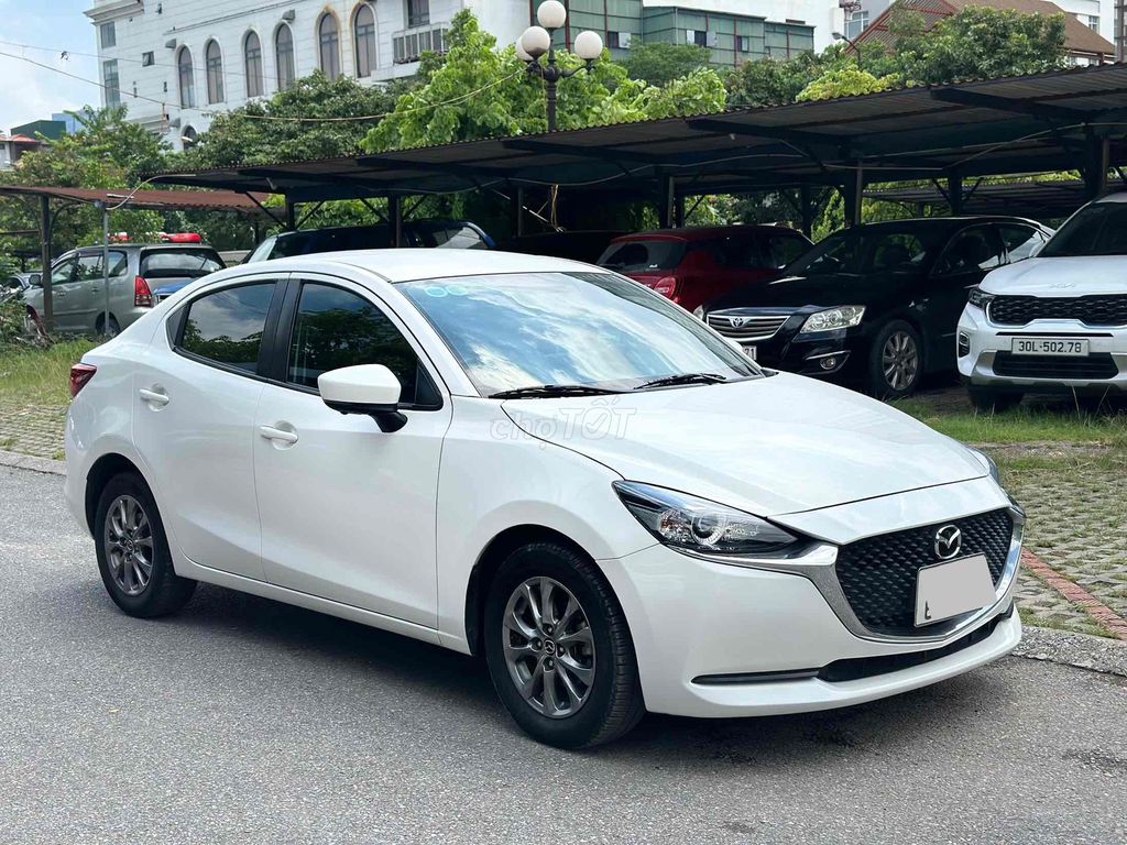 Mazda 2 2020 1.5 AT Deluxe - 38000 km Trắng. Mua bán Ô tô tại Quận Cầu Giấy Hà Nội được đăng bởi Vũ Kiên hình 2