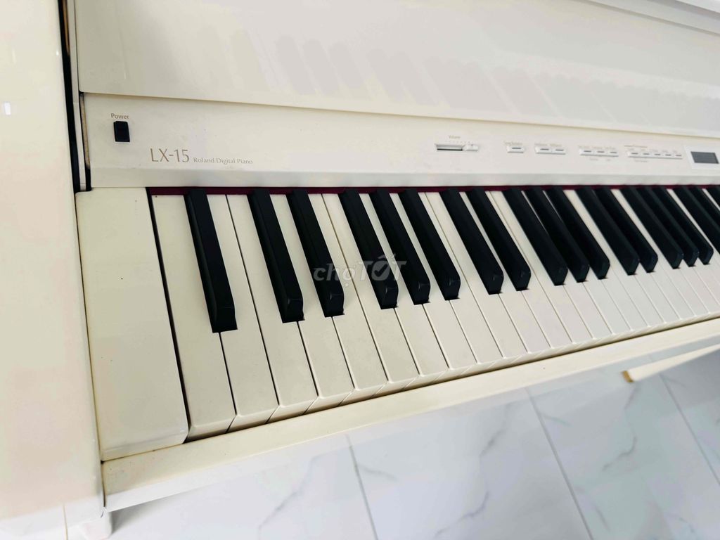 piano bán cơ rolan Lx15 Pw Hybrid hàng lướt