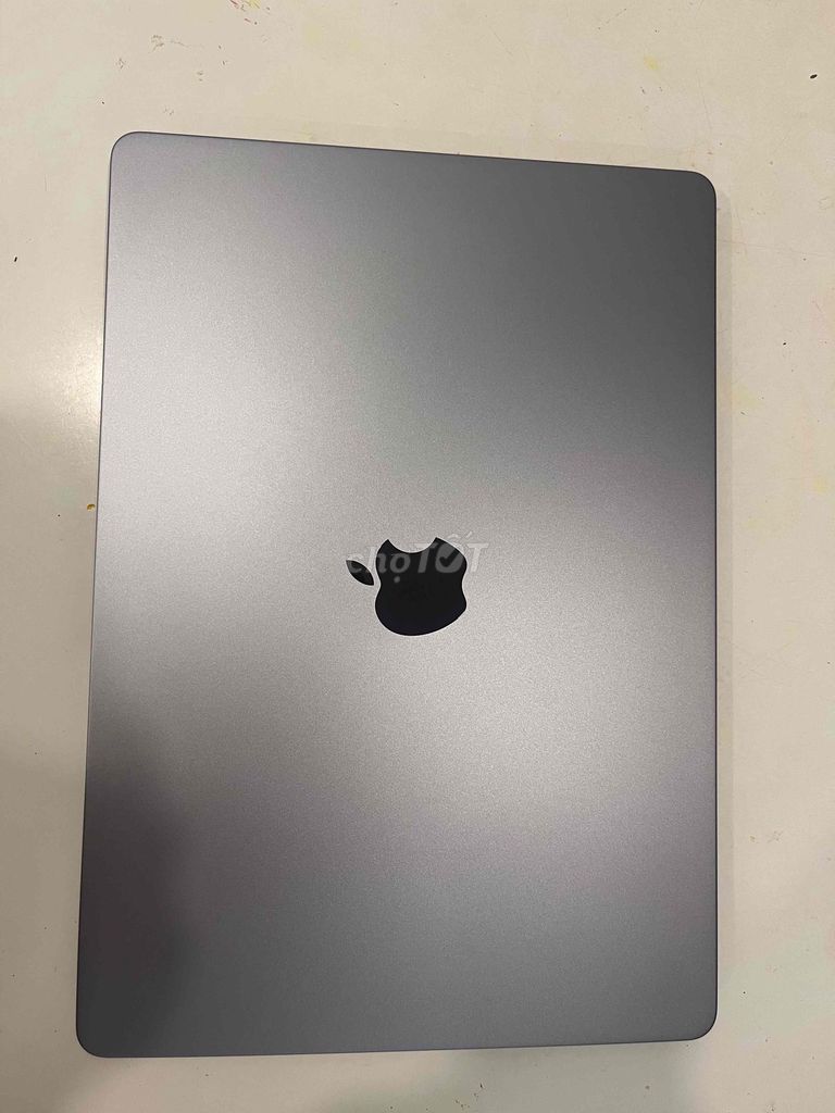 Apple MacBook Air 15 inch màu xám, M3 16GB/256GB. Mua bán Laptop tại Quận 8 Tp Hồ Chí Minh được đăng bởi QuangLT hình 1