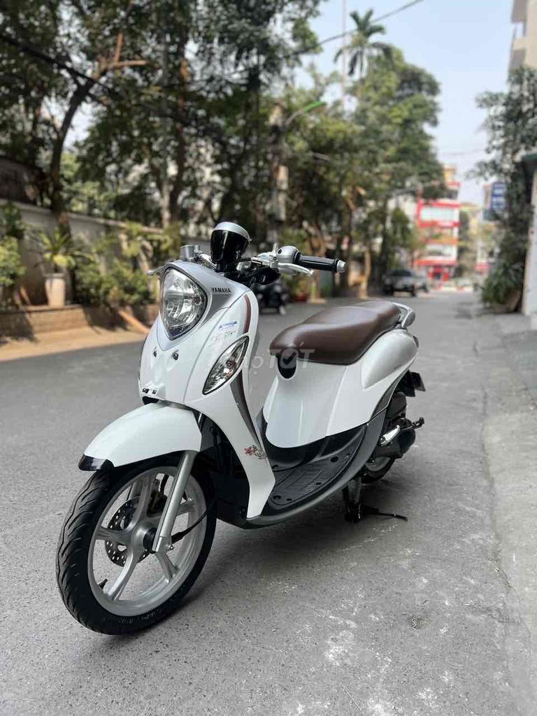 Yamaha Fino 125cc с ханойскими номерами