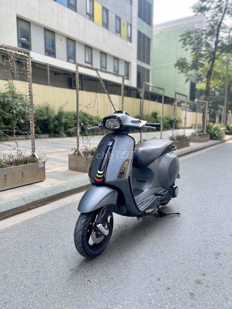 [HỖ TRỢ TRẢ GÓP] Vespa sprint chạy siêu bốc