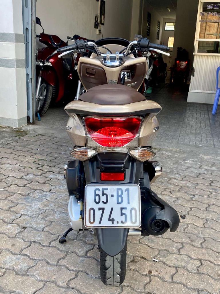 Honda PCX Fi Nhập THÁI LAN Máy Zin êm. Mua bán Xe máy tại Quận Ninh Kiều Cần Thơ được đăng bởi Xe Máy TÂN LIÊN HƯNG 1 91B hình 4