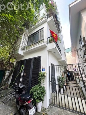 Townhouse 50 m² · 6 bed · Đường Ngọc Thụy