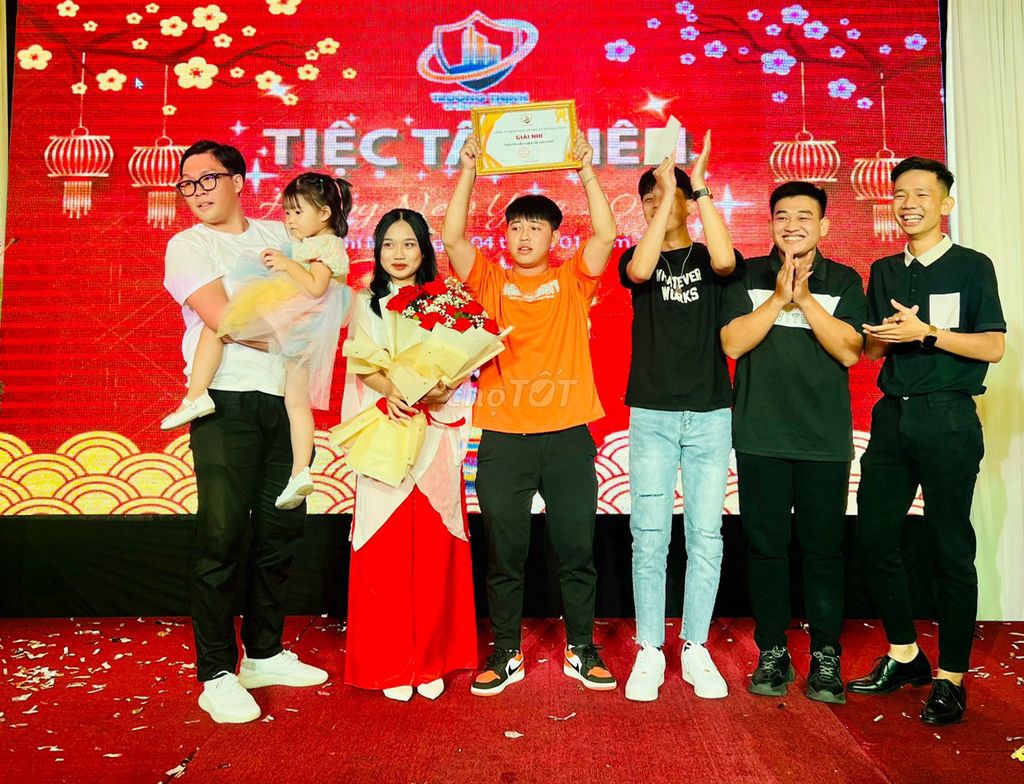 TUYỂN NV SALE PHÒNG TRỌ CÓ LƯƠNG CỨNG_HOA HỒNG CAO