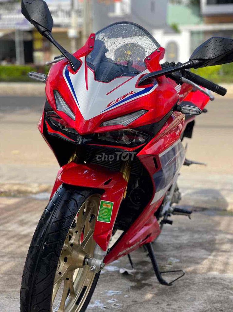 Honda Cbr 150r abs. Mua bán Xe máy tại Thành phố Pleiku Gia Lai được đăng bởi Linh hình 1