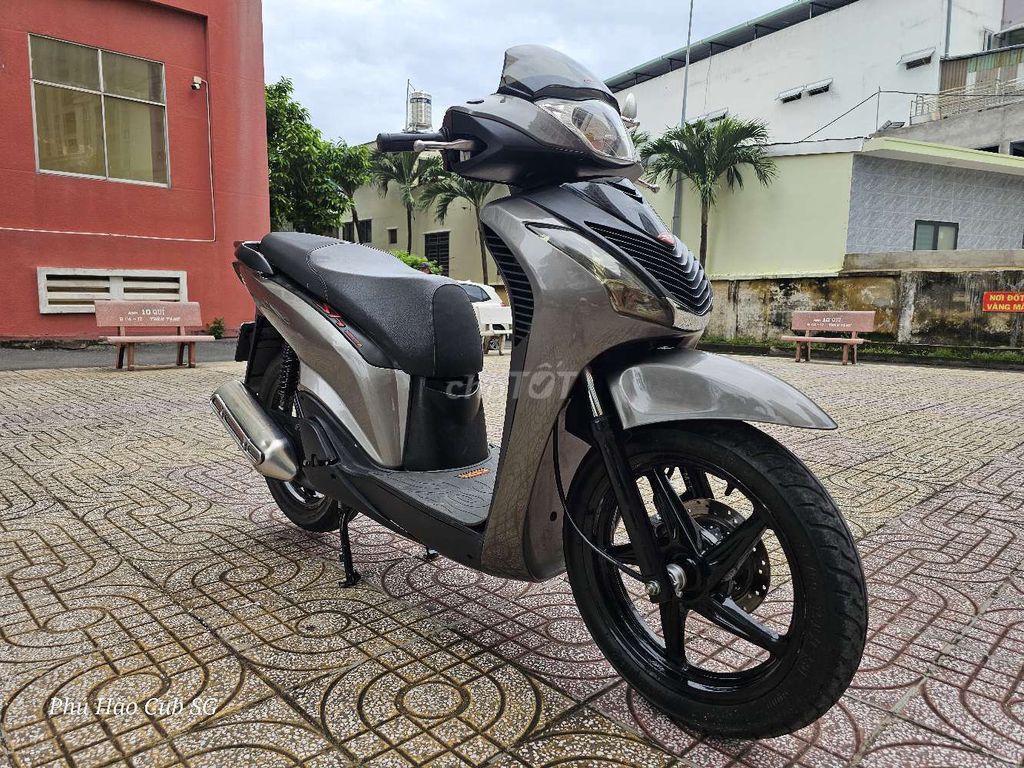 Honda SH 150i (Dylan) Smarkey Xe Dọn Tâm Huyết. Mua bán Xe máy tại Quận Bình Tân Tp Hồ Chí Minh được đăng bởi Phú Hào Cub SG Thịnh Vượng hình 4