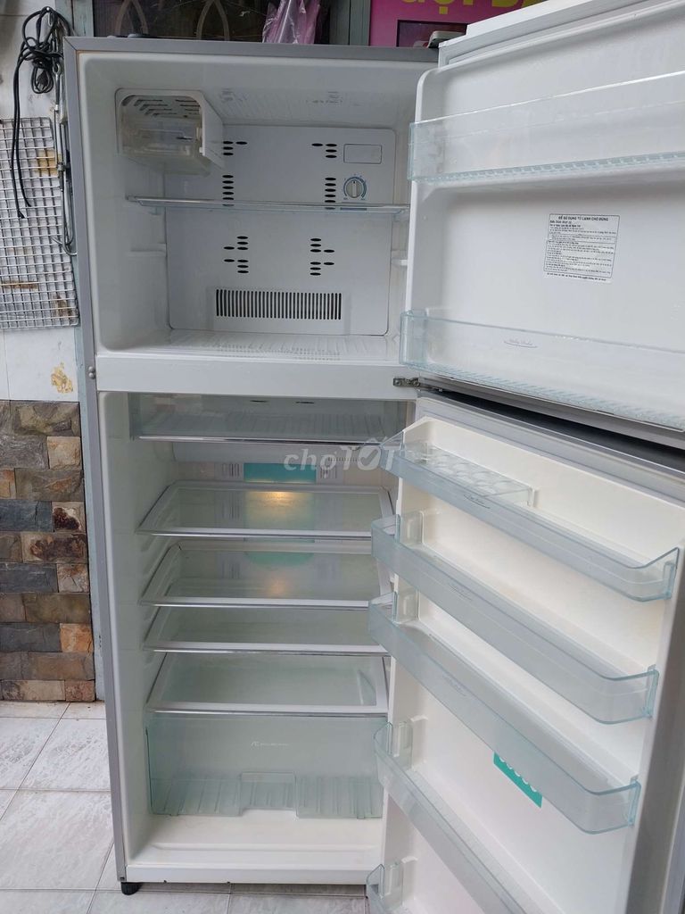 Thanh lý tủ lạnh Toshiba 450l