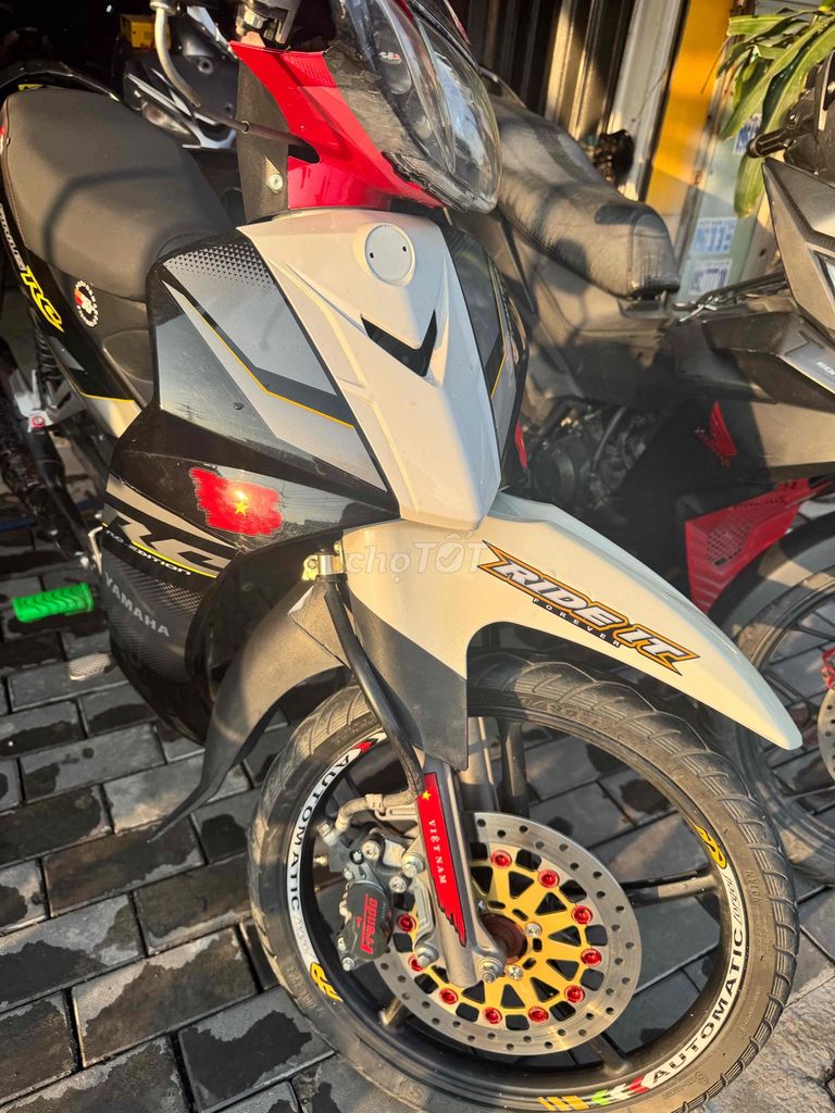 sirus zin kiểng đẹp. Mua bán Xe máy tại Thành phố Thuận An Bình Dương được đăng bởi cầm đồ Hà Minh Tâm  hình 1