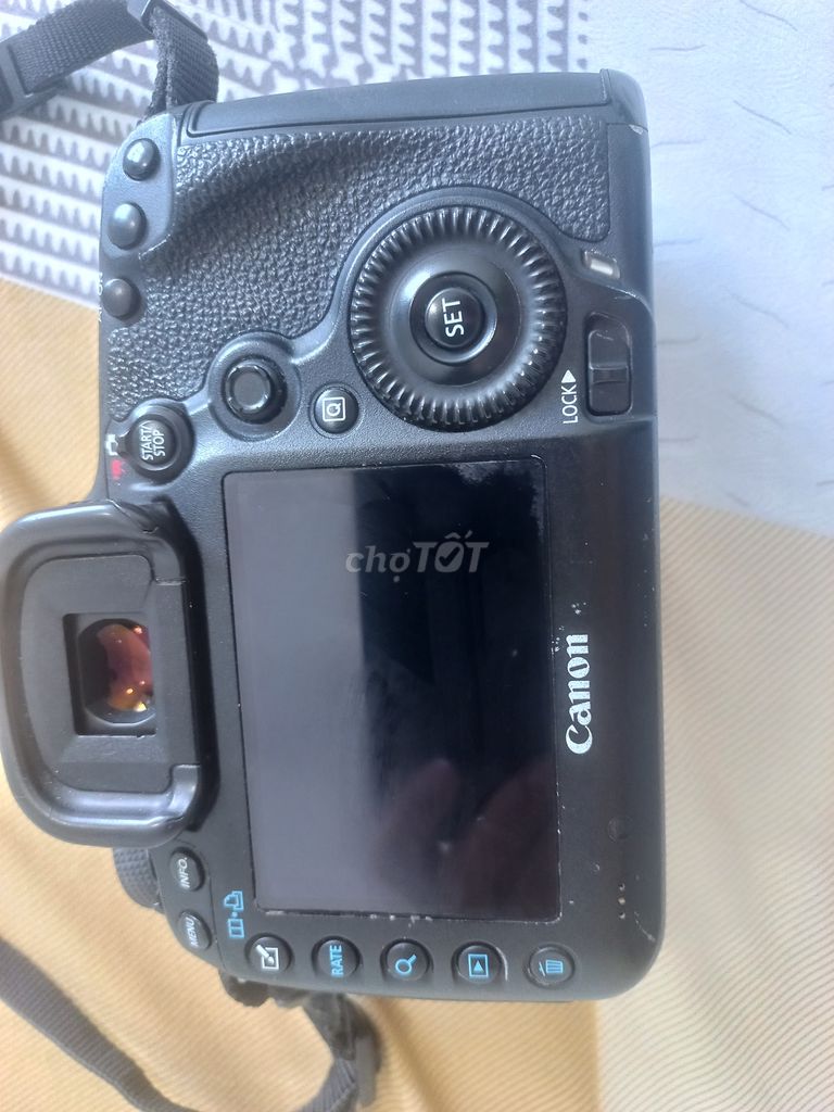Canon 5D3 sensor sạch, hoạt động bình thường