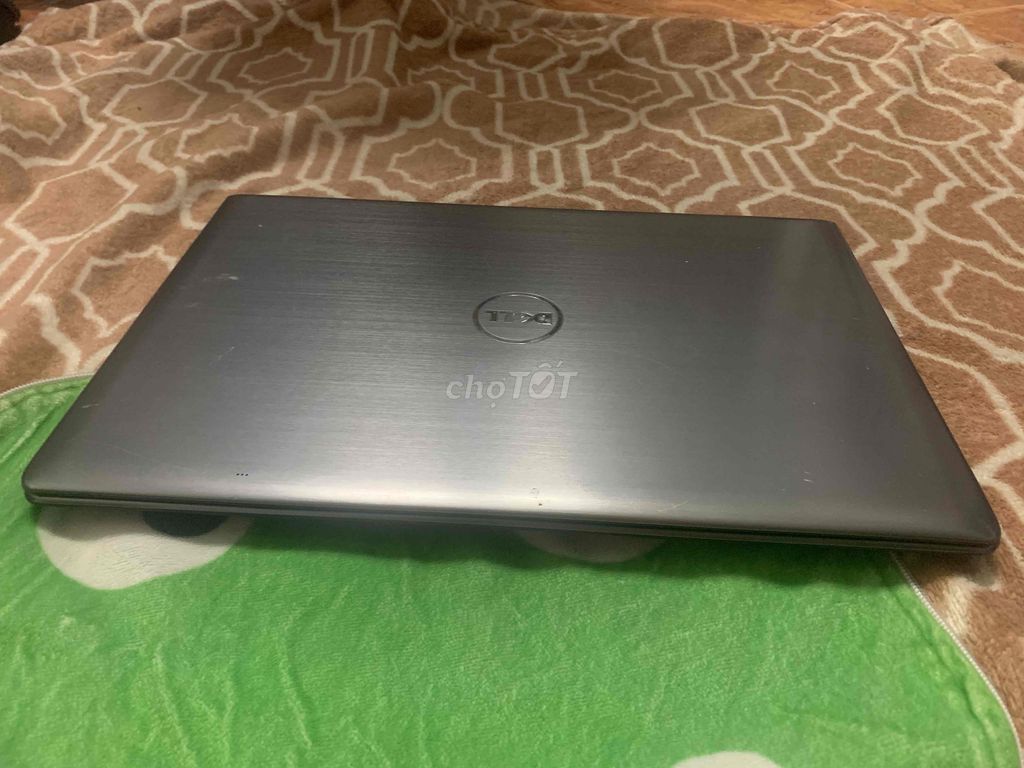 laptop dell i5 5200u, ram 8g, ssd 256g card rời 2g