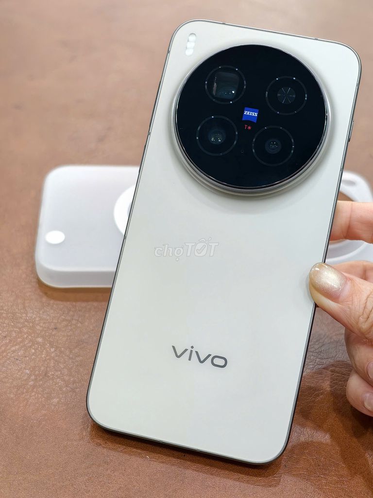 Vivo X300 Pro bản nội địa 16-512gb màu Nâu Fullbox. Mua bán Điện thoại tại Quận Đống Đa Hà Nội được đăng bởi Hn Store hình 1