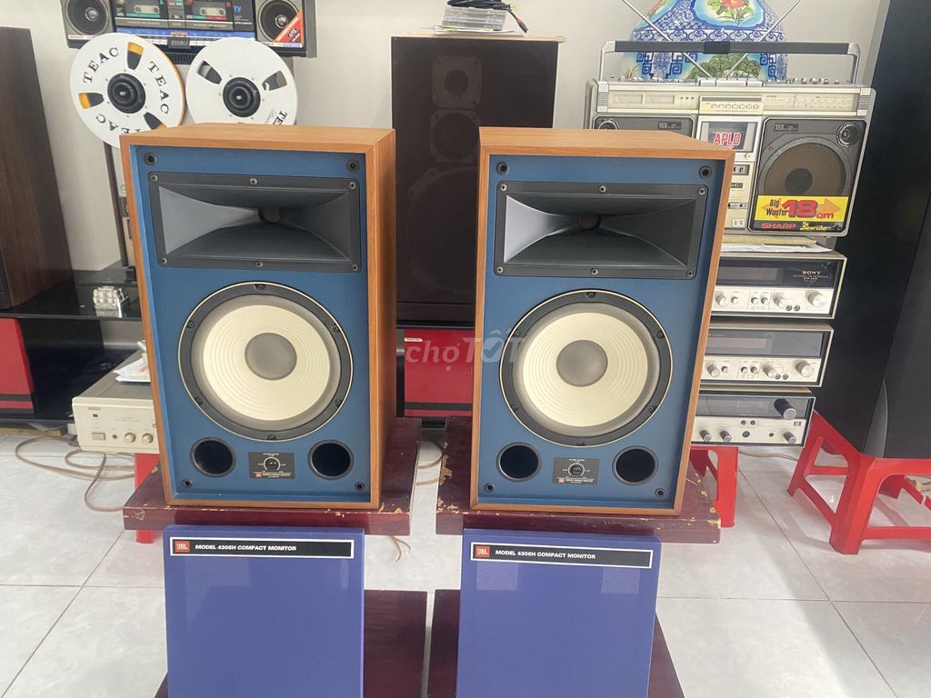 Loa JBL 4305H Vân gỗ, Xanh. Mua bán Tivi, Âm thanh tại Thành phố Biên Hòa Đồng Nai được đăng bởi Nguyễn lập  bảng  hình 1