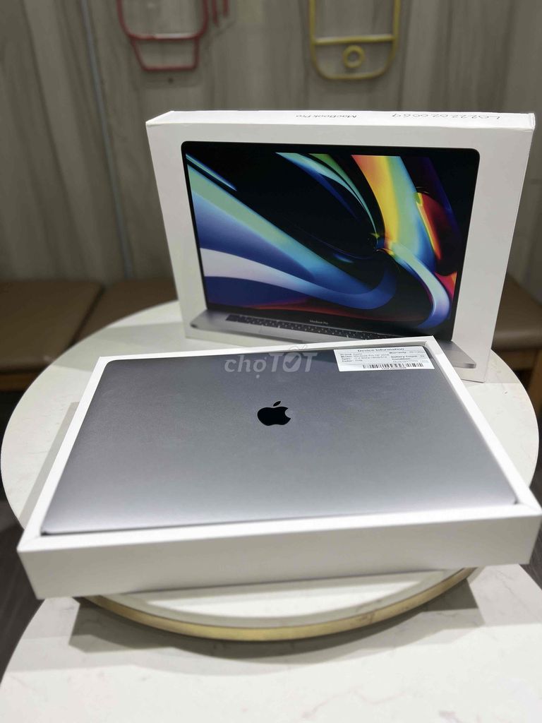 Macbook Pro 16" i7/16/512 Gray