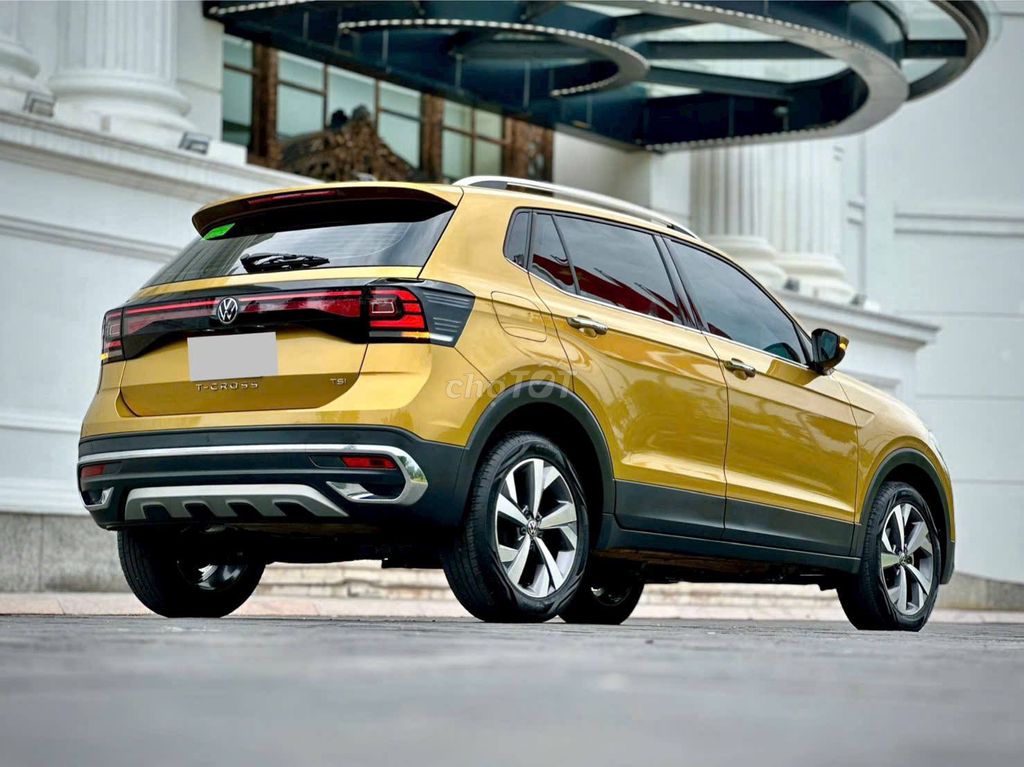 Volkswagen  T_Cross bản Luxury 2023. Mua bán Ô tô tại Quận Tây Hồ Hà Nội được đăng bởi Hoàng Minh hình 2