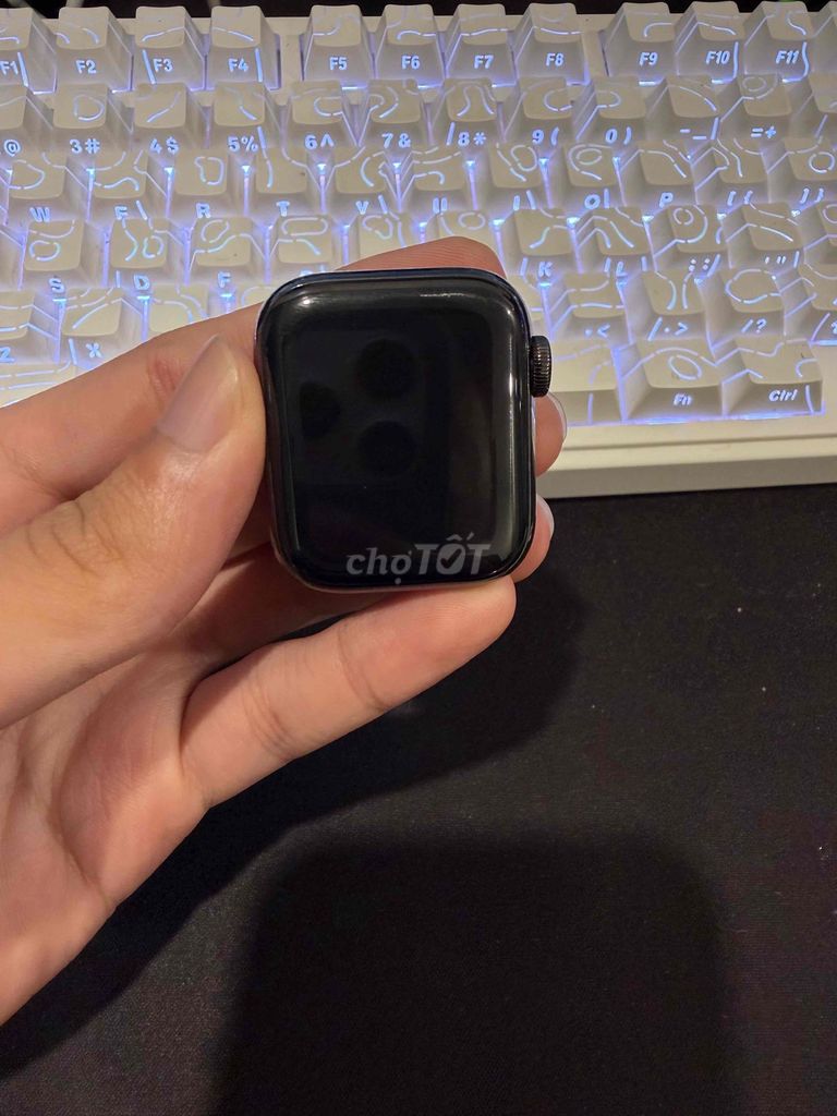Apple Watch Series 6 GPS + Cellular 40mm Đen. Mua bán Thiết bị đeo thông minh tại Quận Nam Từ Liêm Hà Nội được đăng bởi Tên chưa cung cấp hình 1