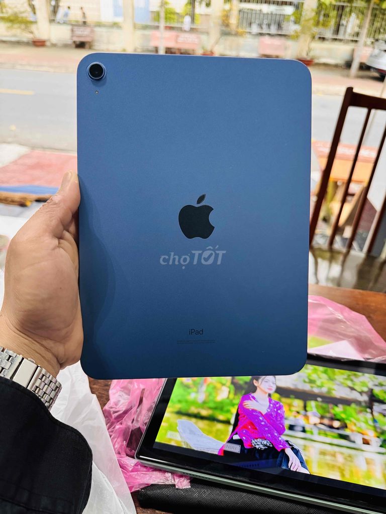 ipad 10th 64gb máy zin. Mua bán Máy tính bảng tại Thành phố Trà Vinh Trà Vinh được đăng bởi Cầm đồ Thành Ngân hình 1