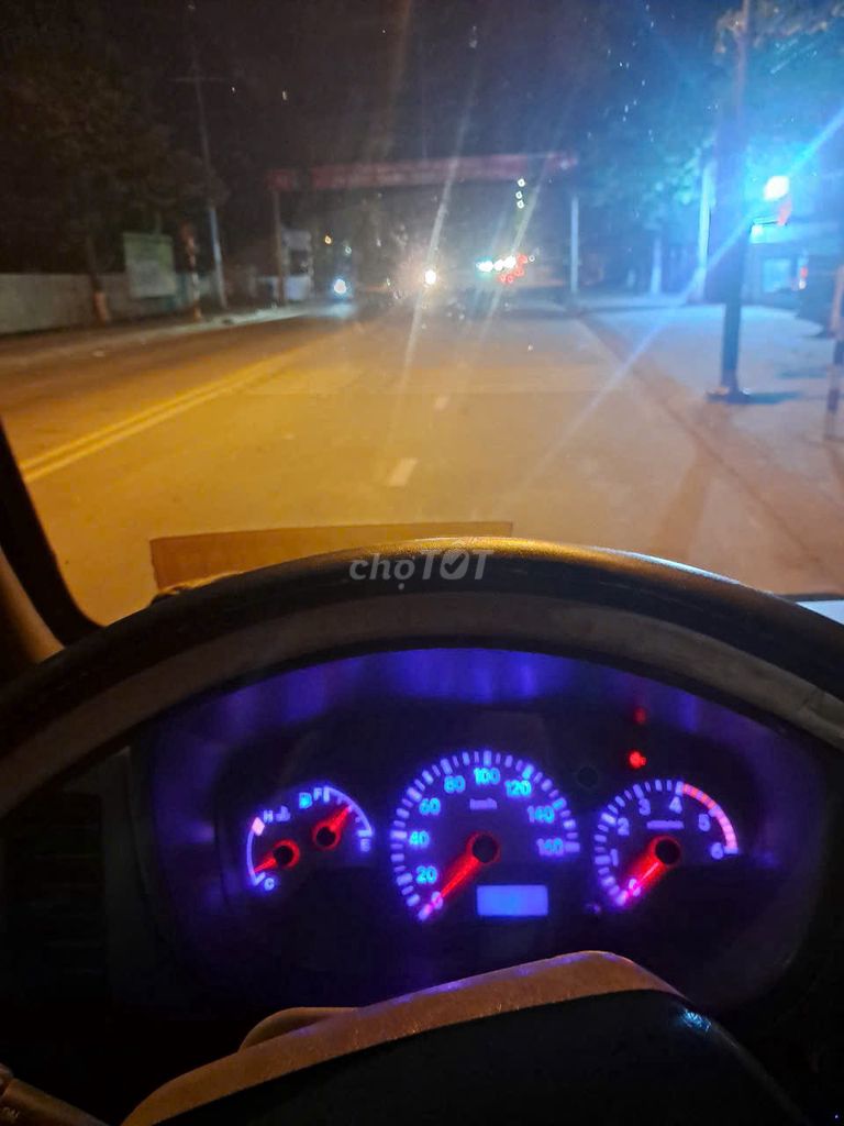 Cần ra đi em Xe Tải Thaco2010 Xám giá thương lượng