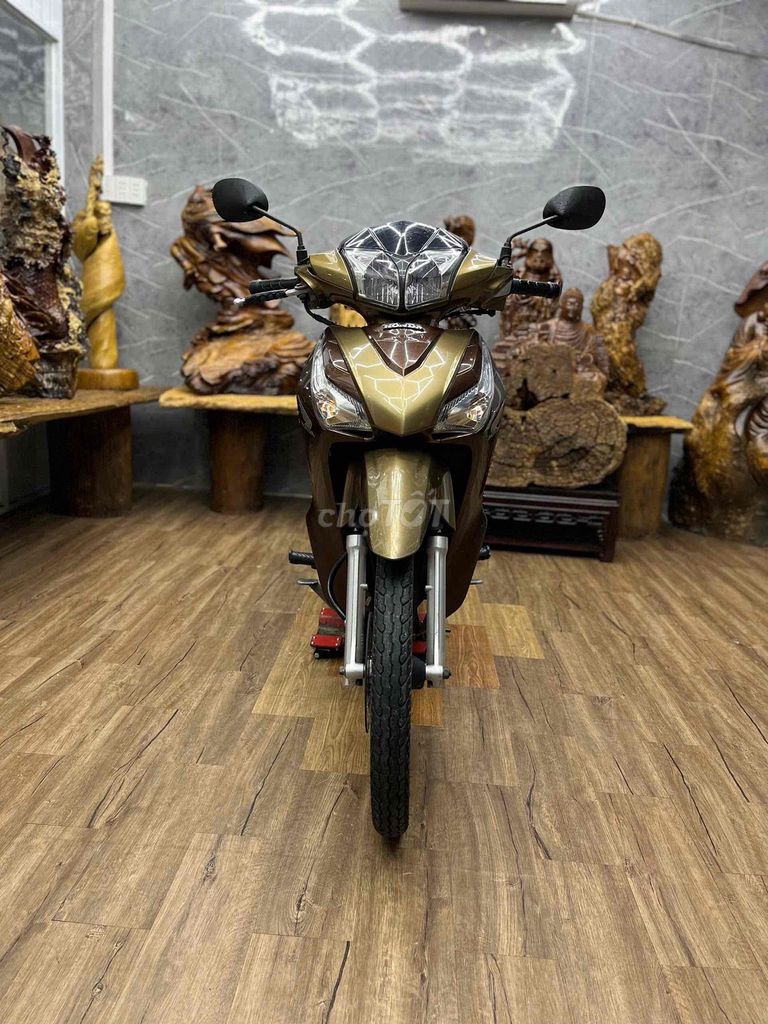 Honda Future 2015, госномер SG, двигатель в идеале