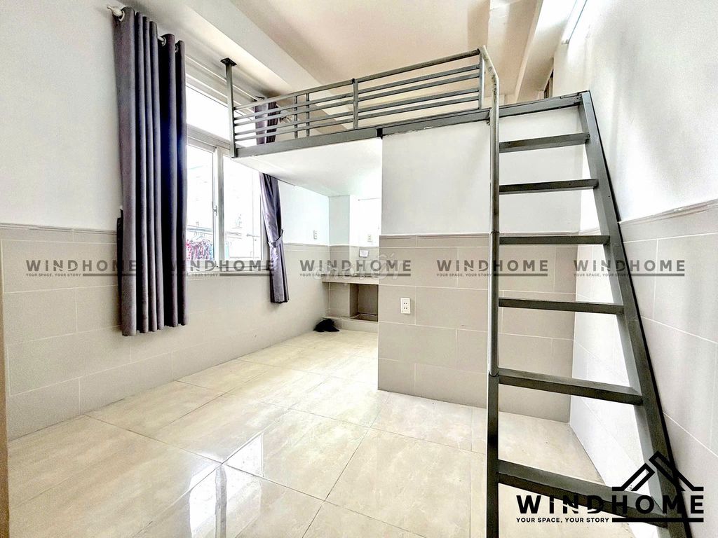 GÁC CỬA SỔ CHO PHÉP 4 NGƯỜI THOẢI MÁI GẦN KCX TÂN THUẬN