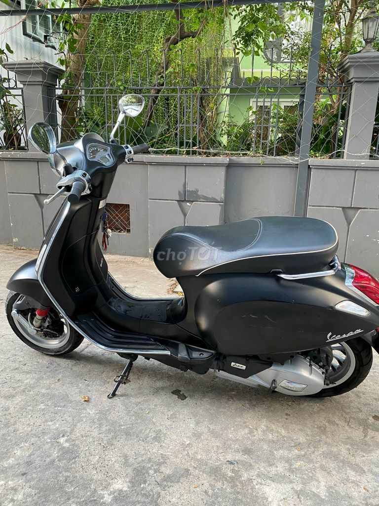Xe tay ga Vespa sprint abs125 2018 đen nhám mới90%. Mua bán Xe máy tại Quận 7 Tp Hồ Chí Minh được đăng bởi La Vy hình 2