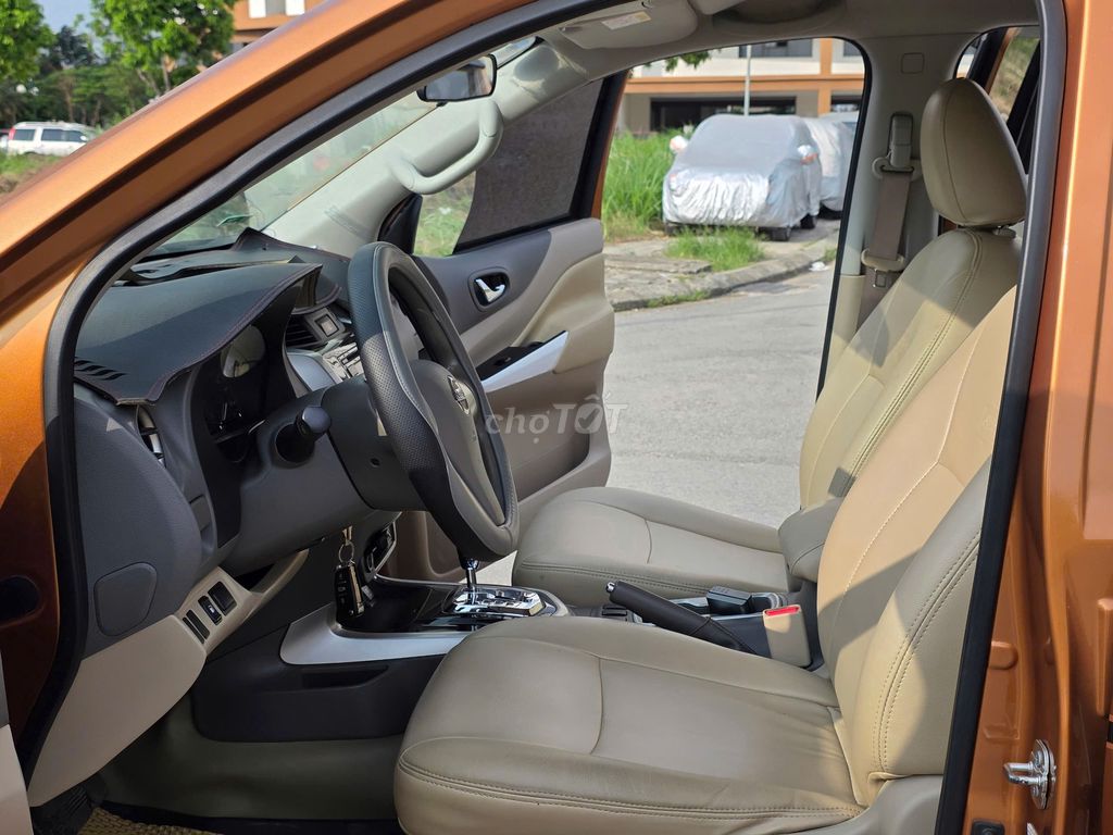 Bán Nissan Navara 2018 EL số tự động 1 cầu màu cam. Mua bán Ô tô tại Quận Hà Đông Hà Nội được đăng bởi Vũ Đình Lợi hình 10