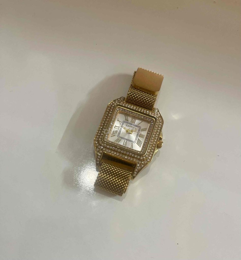 Đồng hồ Cartier Đính pha lê số la mã