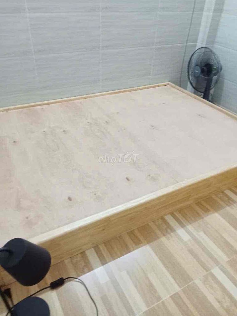 Giường ngủ gỗ vàng nhạt. Mua bán Giường, chăn ga gối nệm tại Thành phố Vũng Tàu Bà Rịa - Vũng Tàu được đăng bởi anh miinh hình 1