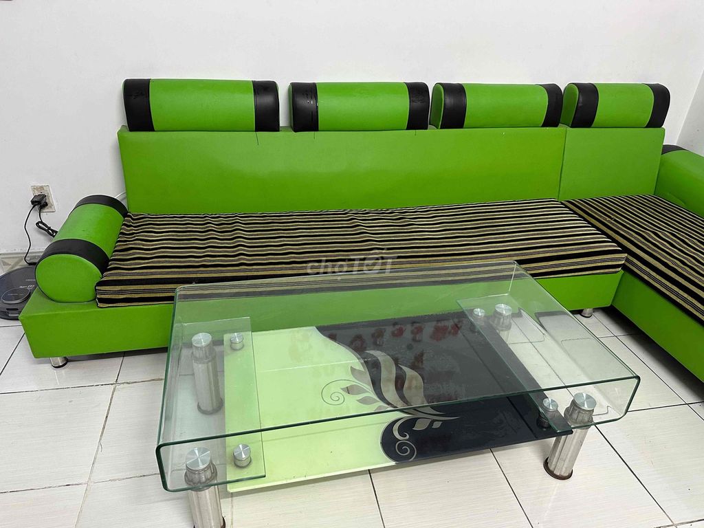 Ghế sofa chữ L đệm Xanh lá 2.2m-3m. Mua bán Bàn ghế tại Quận Gò Vấp Tp Hồ Chí Minh được đăng bởi C Ninh hình 1