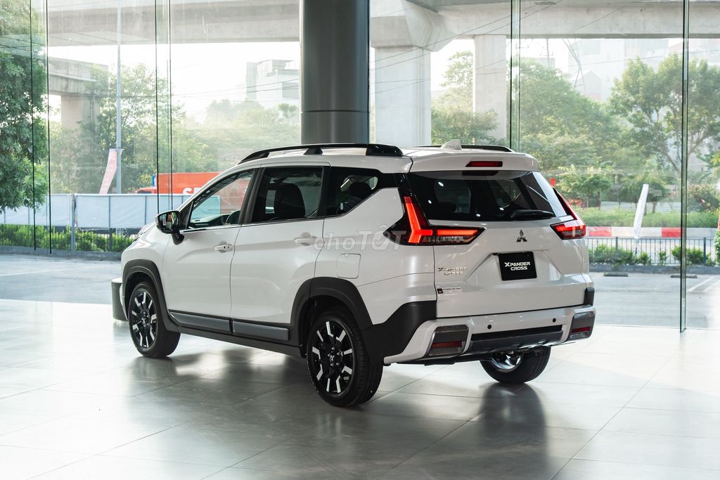 Xpander Cross 2025. Mua bán Ô tô tại Quận Long Biên Hà Nội được đăng bởi Mitsubishi Long Biên hình 3