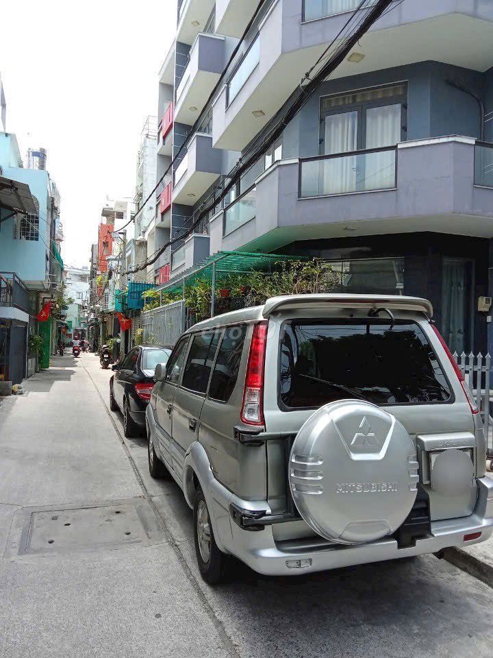 Mitsubishi Jolie 2005  phun xăng BSTP ngày chủ. Mua bán Ô tô tại Quận 1 Tp Hồ Chí Minh được đăng bởi Nguyễn phong hình 3