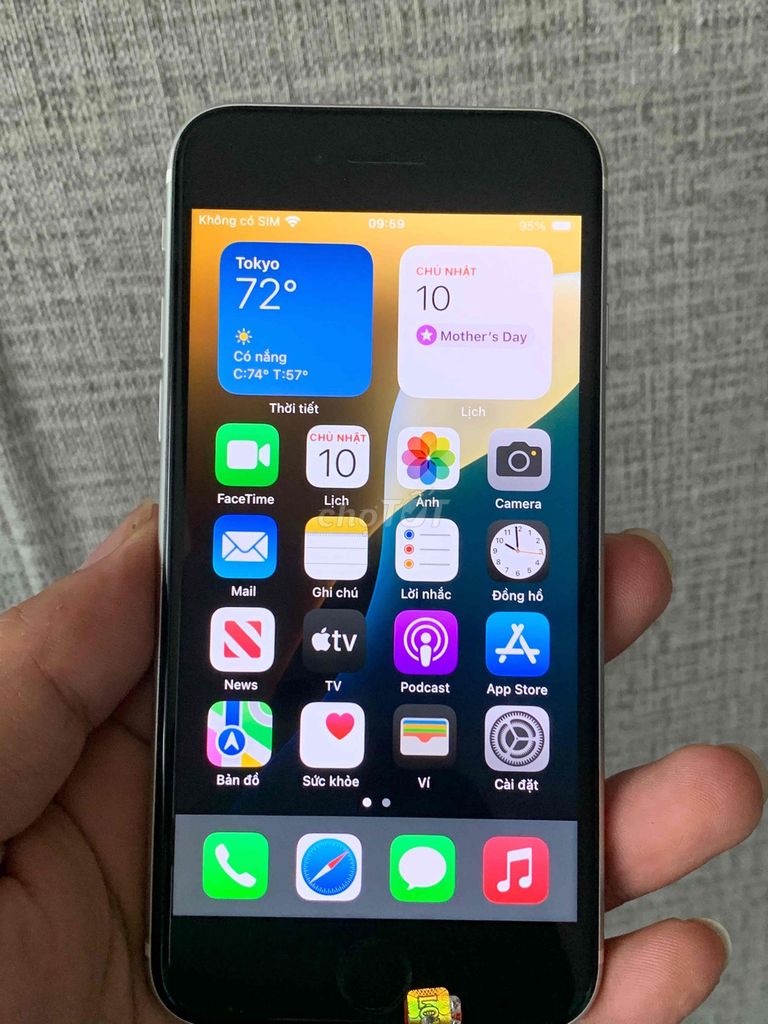 iPhone SE 64GB Zin áp .full chức năng. Mua bán Điện thoại tại Quận Hoàng Mai Hà Nội được đăng bởi phạm duy hình 1
