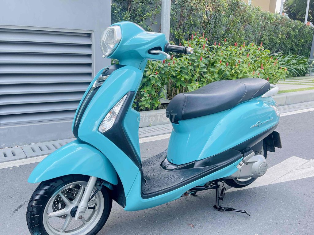 yamaha Grande 125cc đk2017 BSTP xanh vingroup zin. Mua bán Xe máy tại Quận Gò Vấp Tp Hồ Chí Minh được đăng bởi Cầm đồ Thanh Nhật hình 2