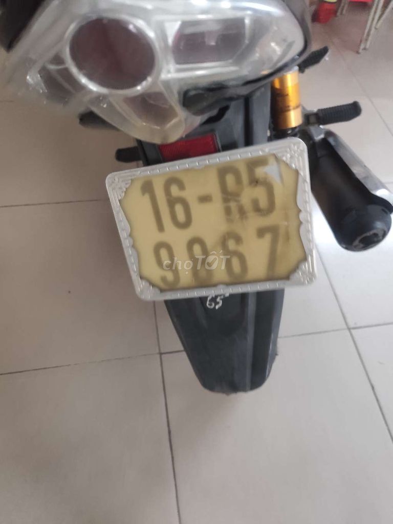 Номера автомобилей Yamaha Jupiter из черного золота