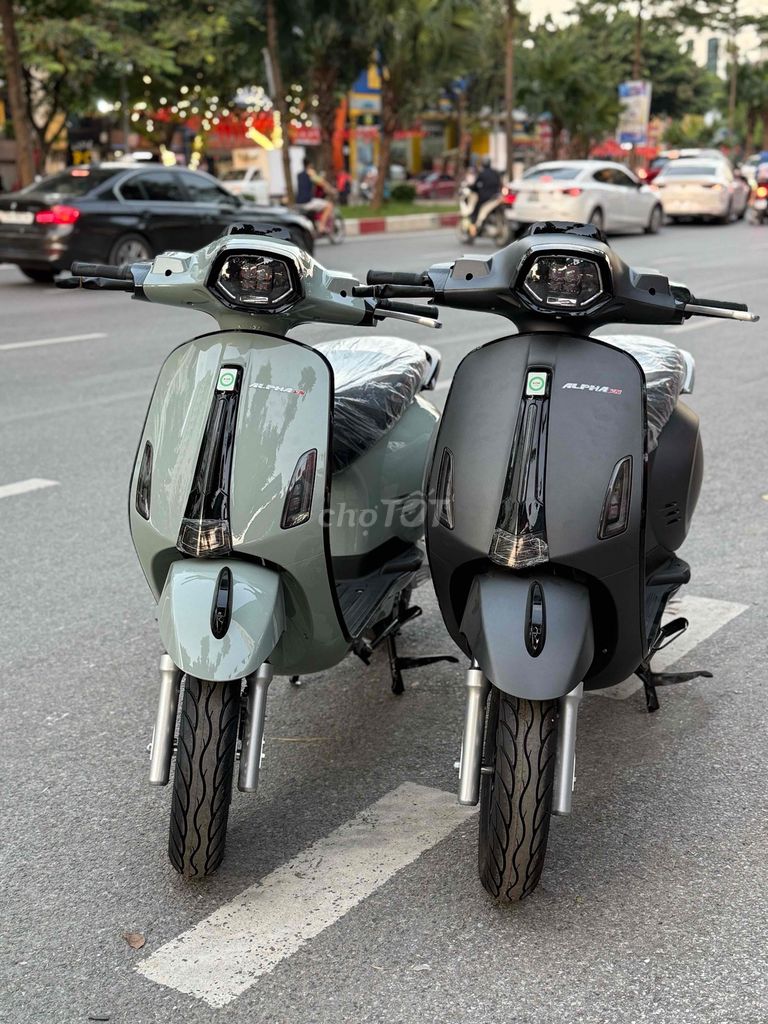 Xe điện Vespa Venus 2k25 bản mới thẻ từ NFC. Mua bán Xe điện tại Quận Cầu Giấy Hà Nội được đăng bởi Xe Điện Uy Tín  hình 6