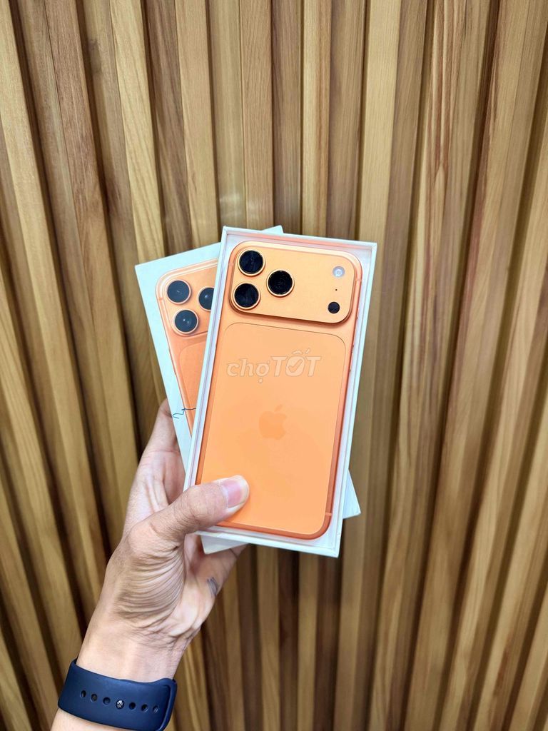 Apple iPhone 17 Pro Max 256GB Cam. Mua bán Điện thoại tại Quận 8 Tp Hồ Chí Minh được đăng bởi Lê Đặng Minh Khang hình 1