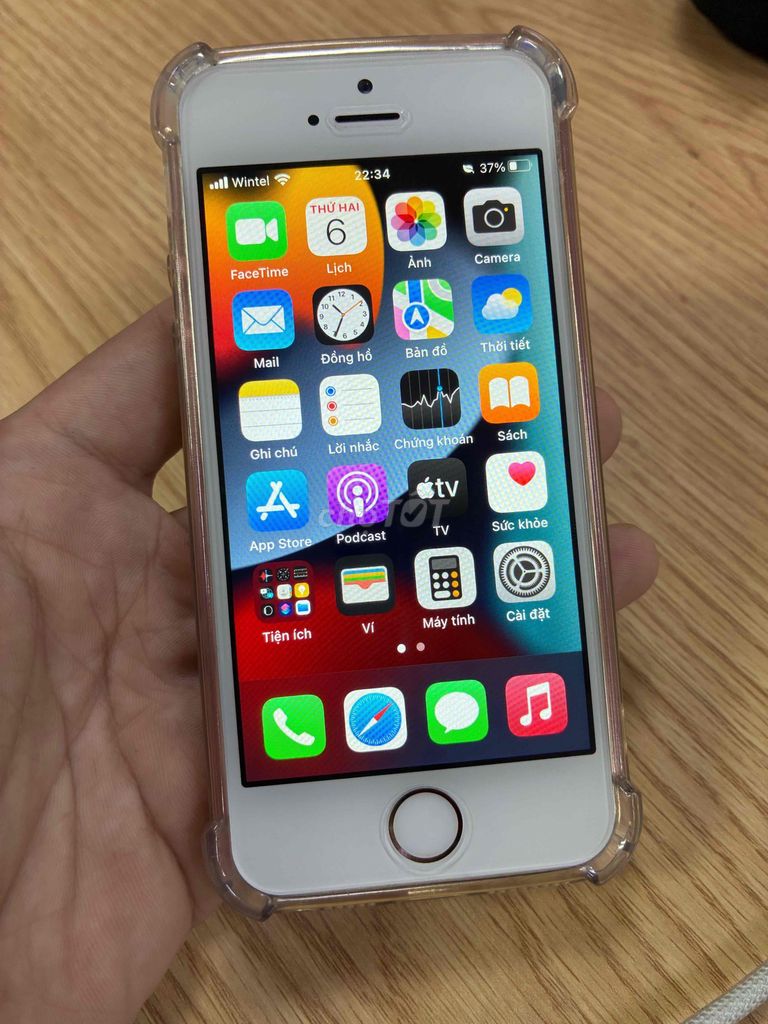 Apple iPhone SE 32GB Rose Gold. Mua bán Điện thoại tại Huyện Kiến Thuỵ Hải Phòng được đăng bởi Lưu Hồng Phong hình 1